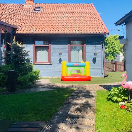 Martin Guest House Вентспилс Екстериор снимка