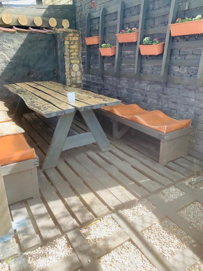 Martin Guest House Вентспилс Екстериор снимка