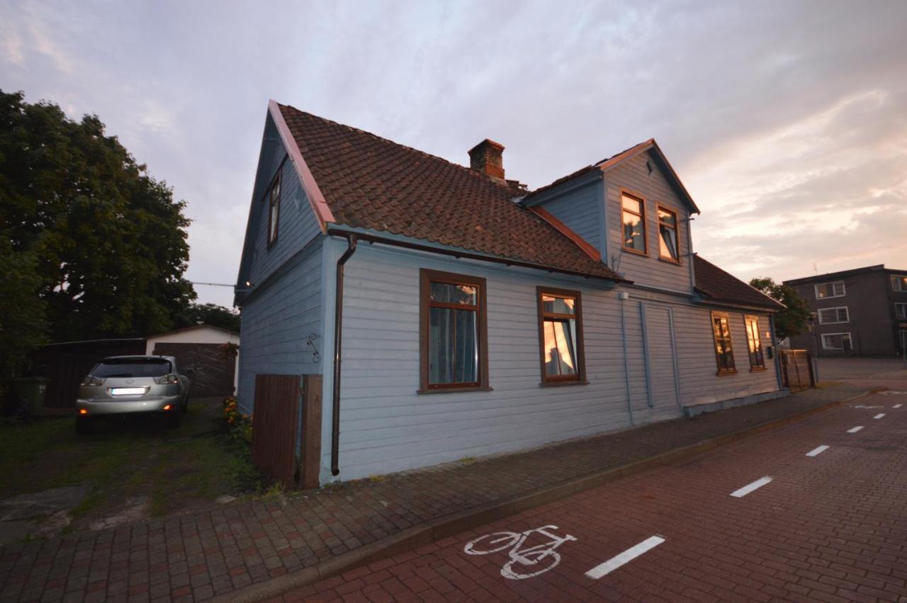 Martin Guest House Вентспилс Екстериор снимка